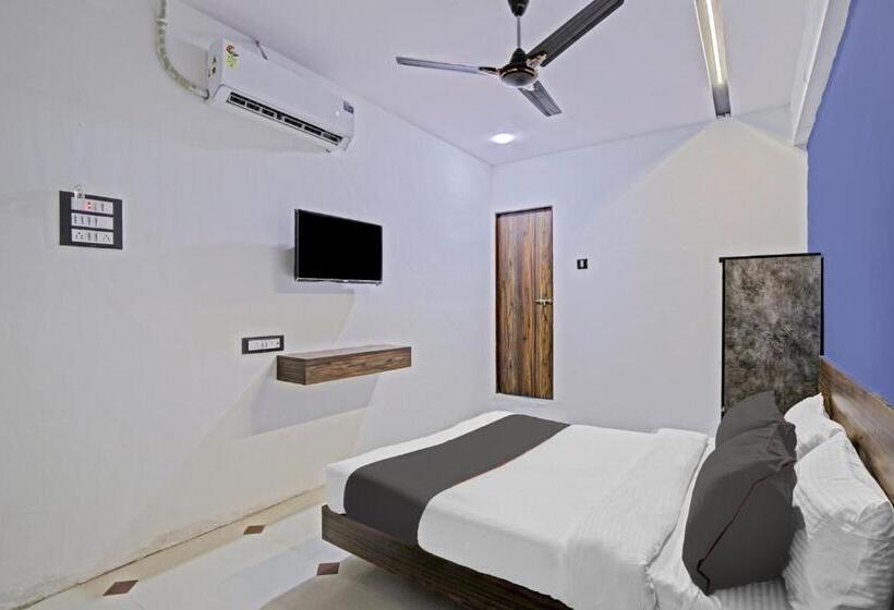 בית מלון כפרי Collection O 81614 Rudrajyot