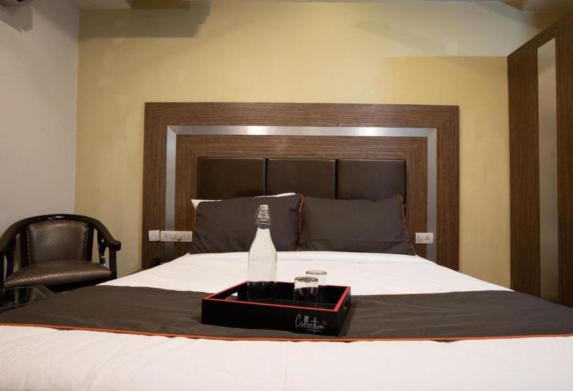 בית מלון כפרי Minerva Residency  Near Grant Road Railway Station Mumbai