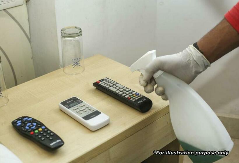 ホテル Collection O Sri Sai Galaxy