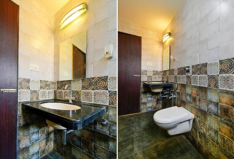 ホテル Fabescape Vagator Retreat Resort With Swimming Pool Nr Vagator Beach