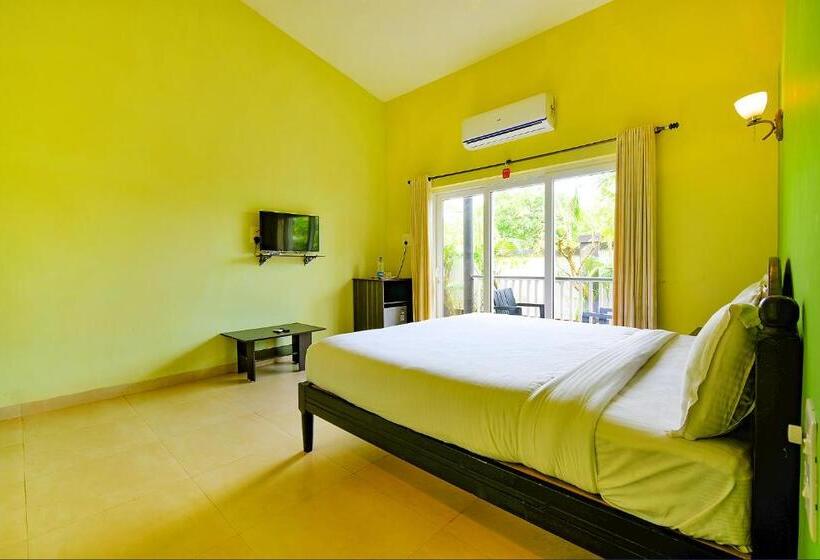 ホテル Fabescape Vagator Retreat Resort With Swimming Pool Nr Vagator Beach