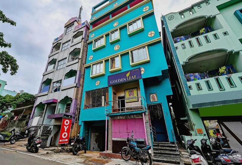 Hotel Flagship 81598 Golden Leaf