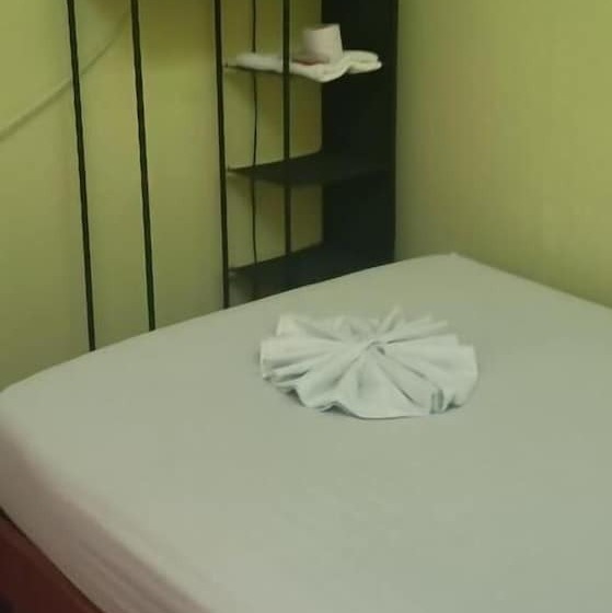 ホテル Nuevo Hospedaje Benny