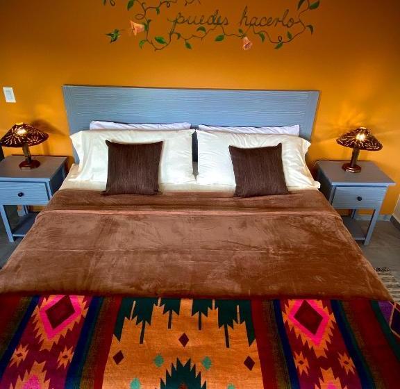 Отель Inn The Coffeepot Boutique