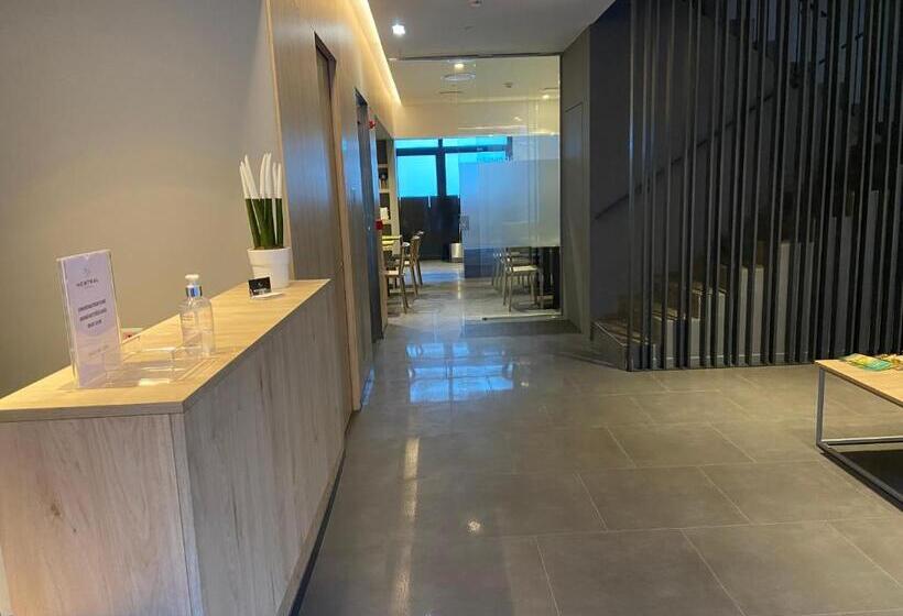 ホテル Mestral Perelló