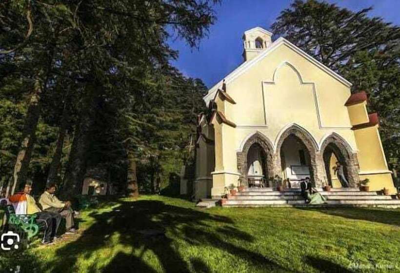 Отель Mountain Midst