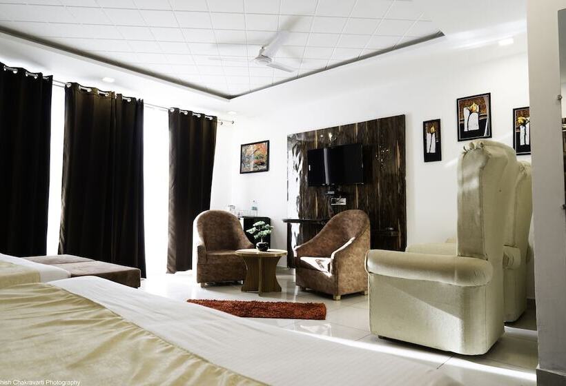 Отель Mountain Midst