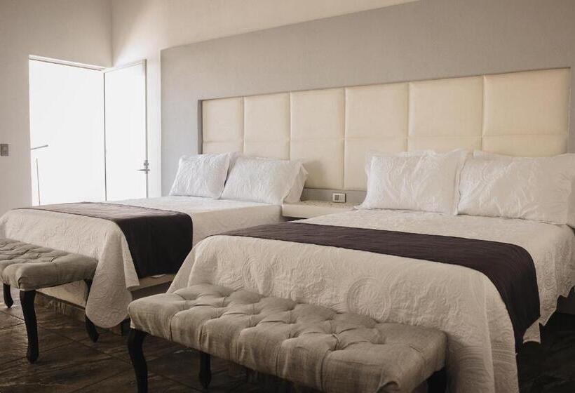 فندق Nuevo Bernal