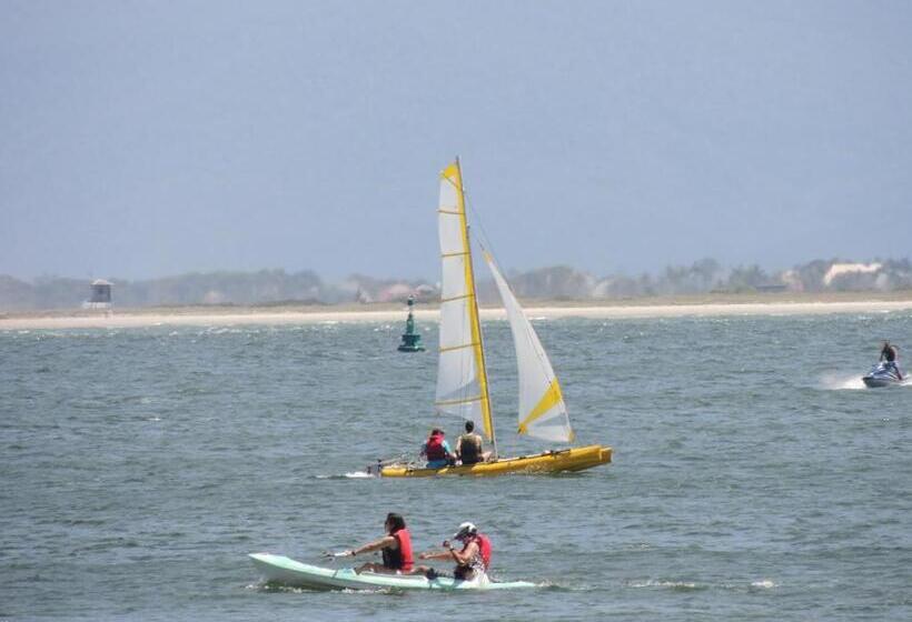 בית מלון כפרי Pousada Pé Na Areia   Ilha Do Mel