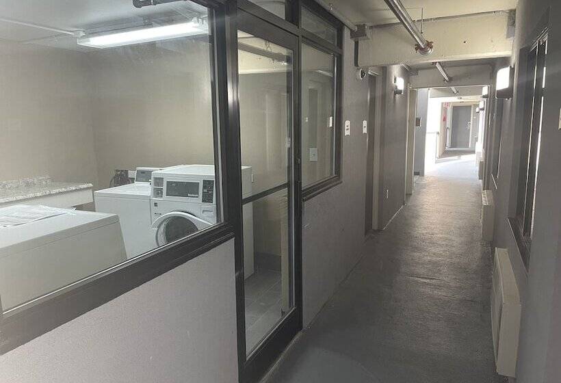 فندق Quality Inn & Suites Spring Lake   Fayetteville Near Fort Liberty