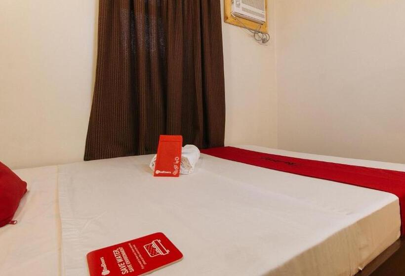 Отель Reddoorz Near Edsa Camp Crame