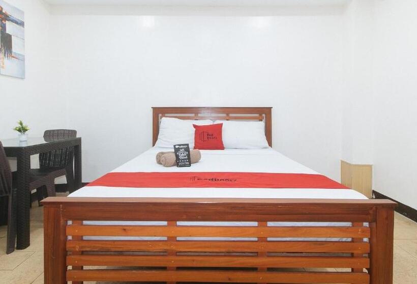 هتل Reddoorz At Rjs Bldg Near Lyceum Gen Trias Cavite
