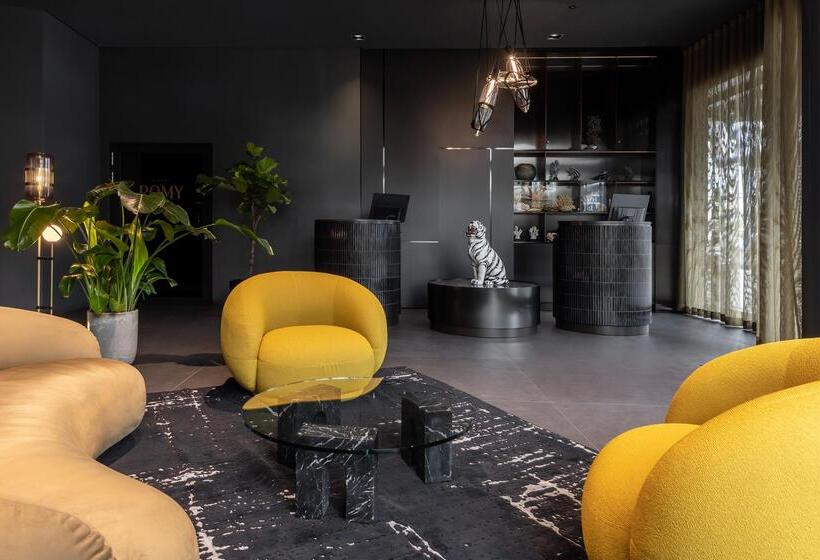 هتل Romy By Amano