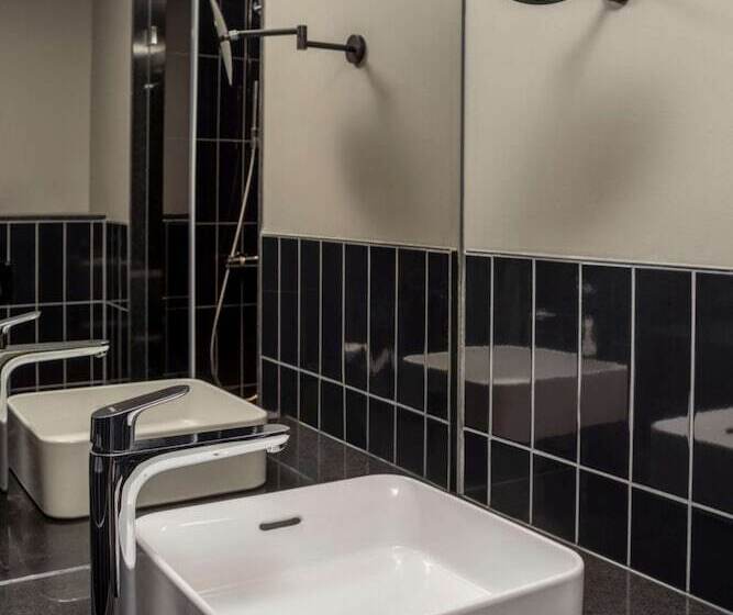 هتل Romy By Amano