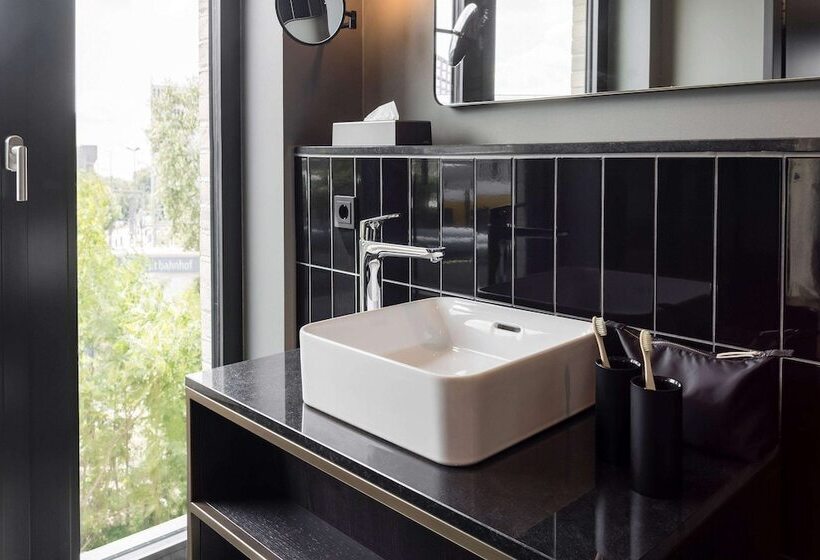 هتل Romy By Amano