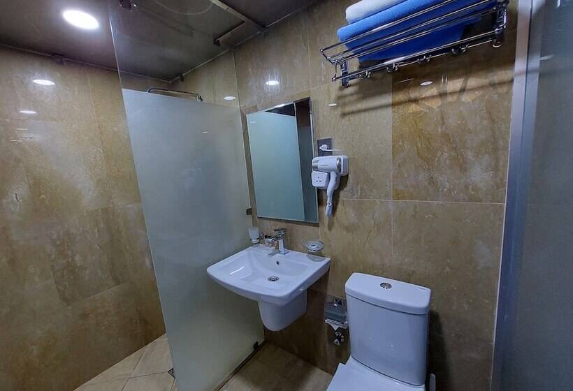 هتل Shah Abbas Karvansaray