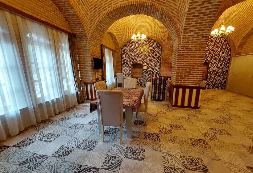 هتل Shah Abbas Karvansaray