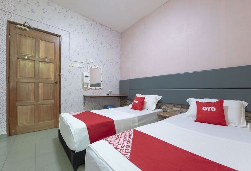 בית מלון כפרי Spot On 90305 Hen Hen