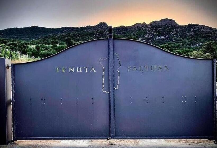 호텔 Tenuta Paltusa