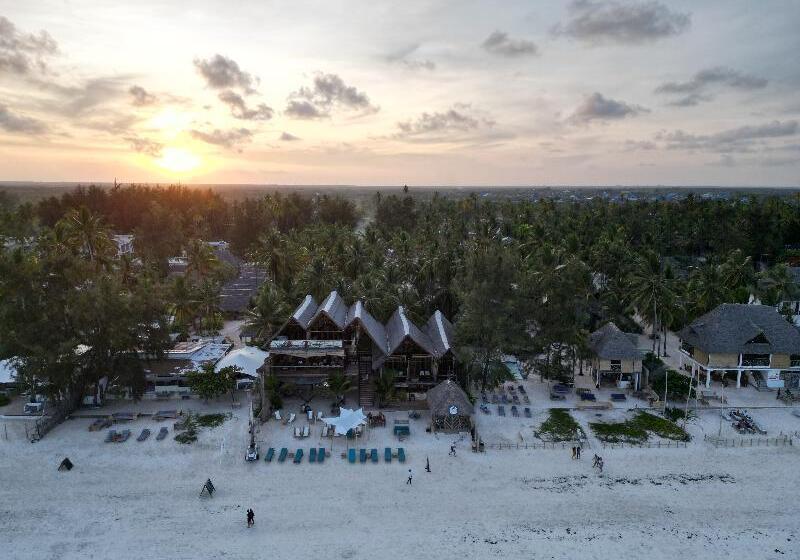 ホテル The Nest Boutique Resort