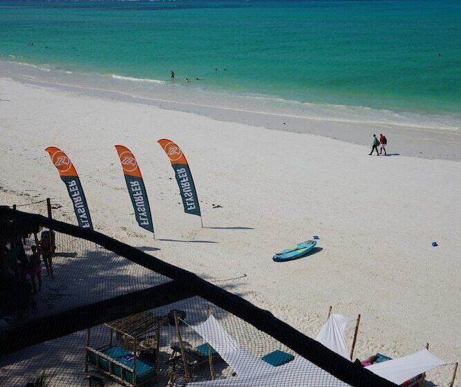 ホテル The Nest Boutique Resort