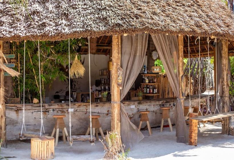 ホテル The Nest Boutique Resort