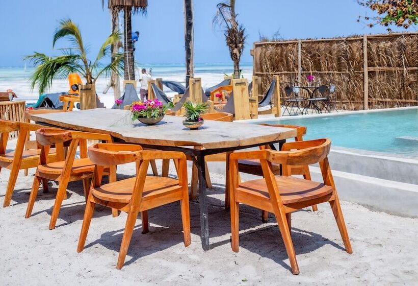 ホテル The Nest Boutique Resort