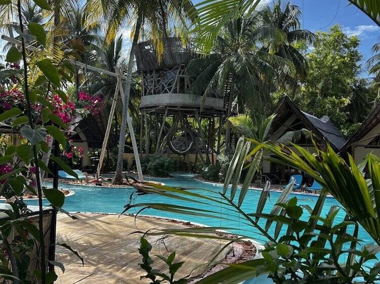 ホテル The Nest Boutique Resort