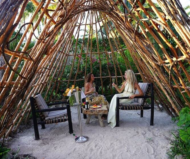 ホテル The Nest Boutique Resort