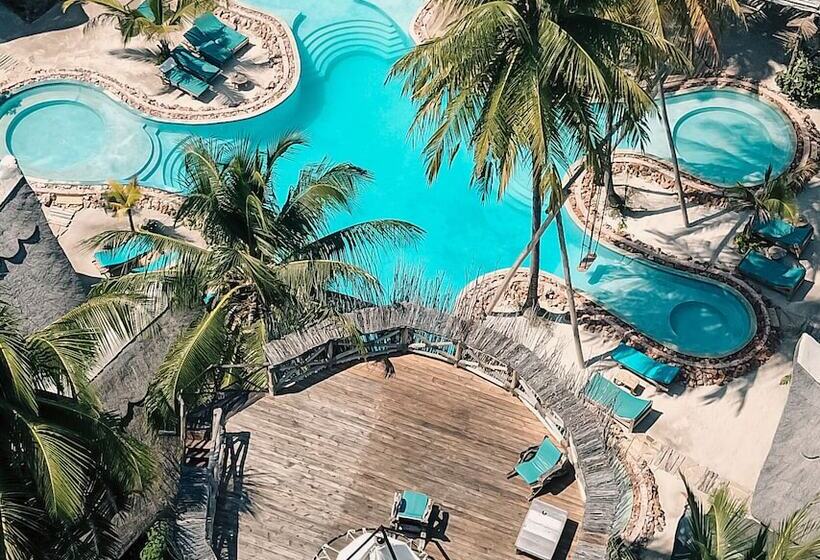 ホテル The Nest Boutique Resort