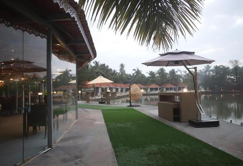 فندق Veda5 Wellness Retreat & Spa