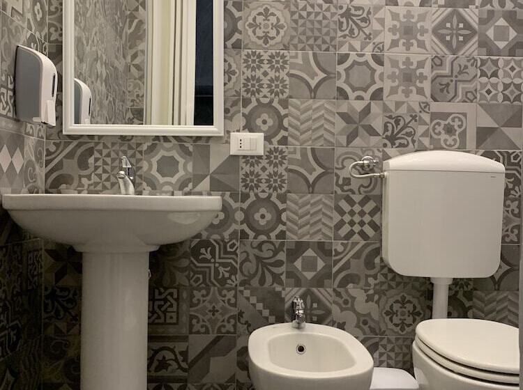 هتل Villa Giovanna Citylife Milano