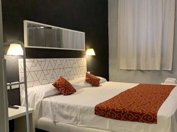 هتل Villa Giovanna Citylife Milano