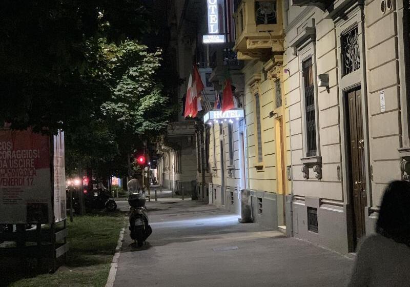 هتل Villa Giovanna Citylife Milano