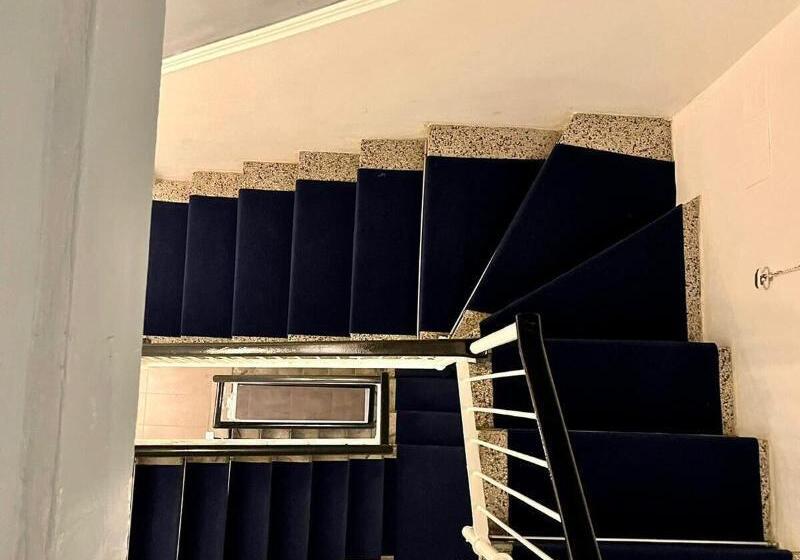 هتل Villa Giovanna Citylife Milano