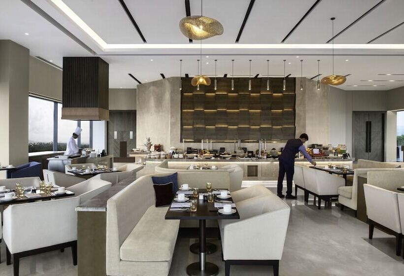 Hotel Vivanta Bhubaneswar Dn Square