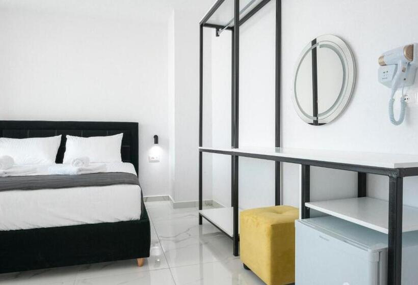 בית מלון כפרי Wait  N Sea