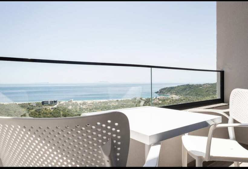 בית מלון כפרי Wait  N Sea