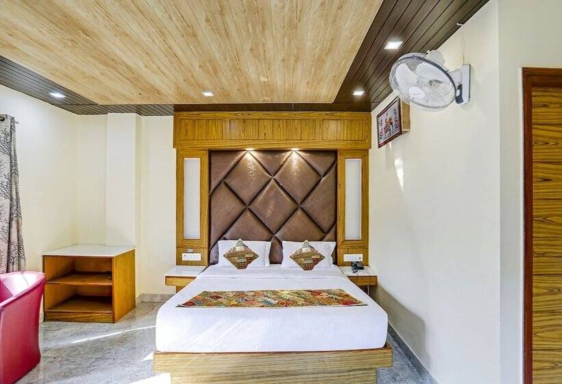 בית מלון כפרי Woods View