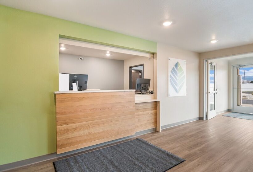 فندق Woodspring Suites Missoula