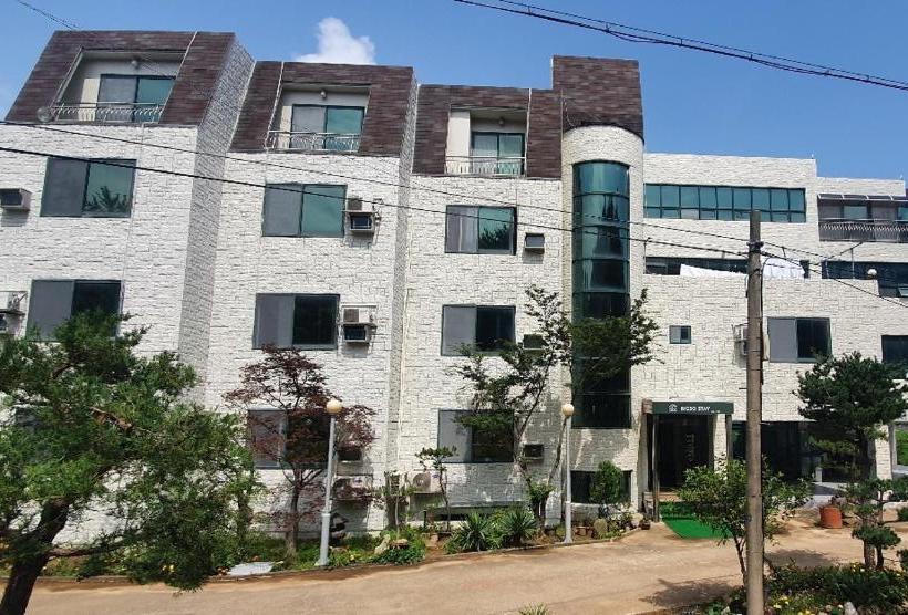 モーテル Bigso Stay