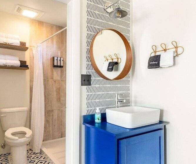 فندق على الطريق St. Clair Motor Lodge