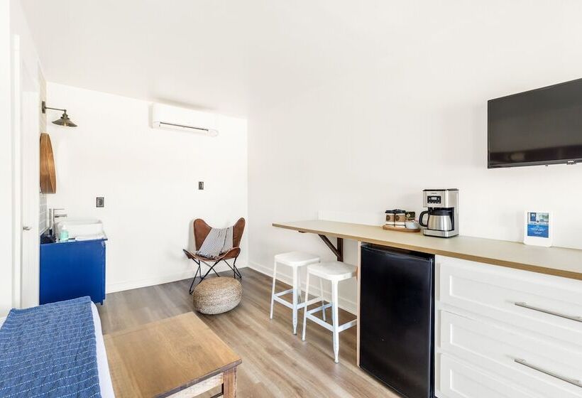 فندق على الطريق St. Clair Motor Lodge