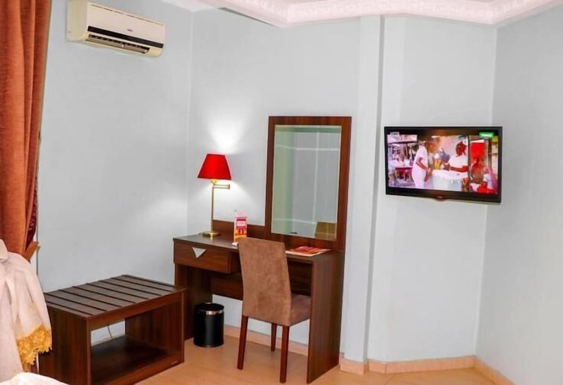 Noubou International Hotel Bonapriso