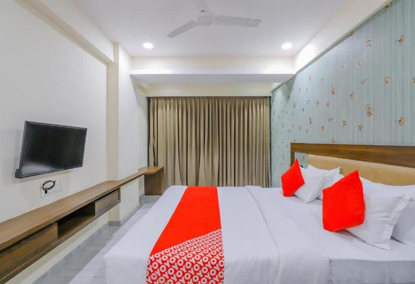 Hotel Flagship 81410  Radhe