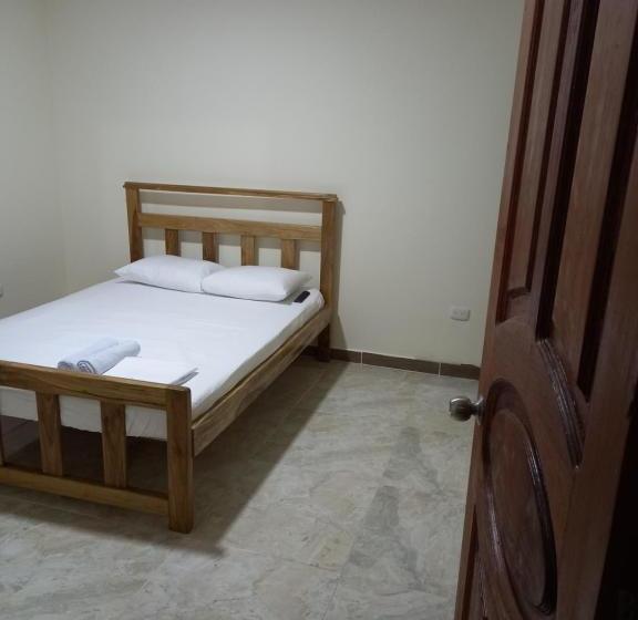 Пансион Ekolores Hostal   Parque Del Café   313 468 08 41