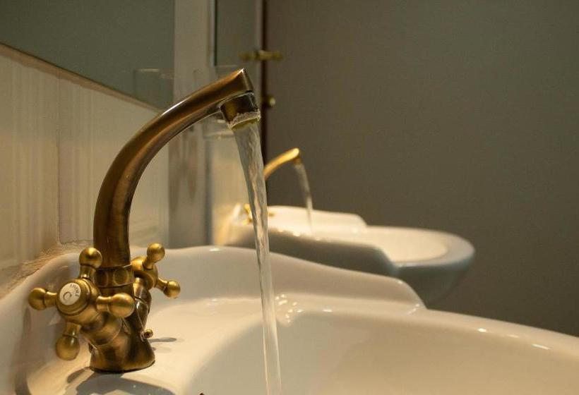 بنسيون If Not Why Not Guesthouse