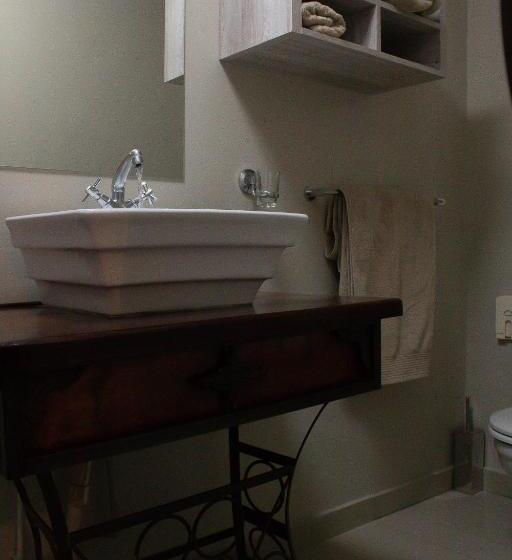 بنسيون If Not Why Not Guesthouse