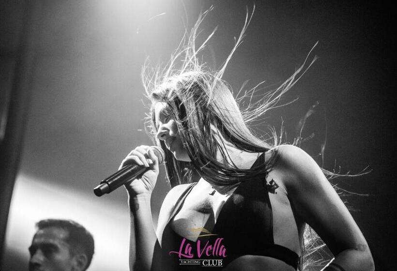 膳宿费 La Vella Resort