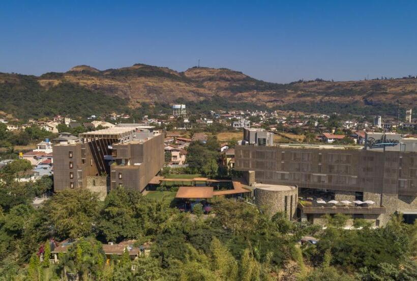 Radisson Resort And Spa Lonavala